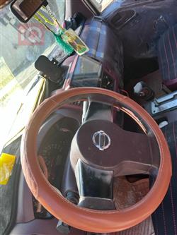 نيسان نافارا